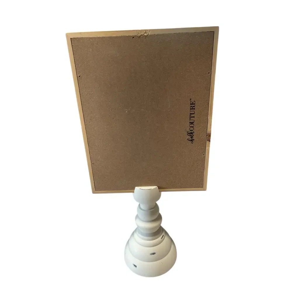 New Chalk Couture 5.5 X 7.5 Framed Boutique Board and Distress Pillar Stand